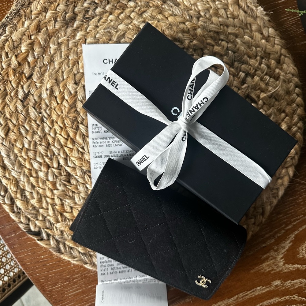 Chanel 5408-A black white logo square sunglasses